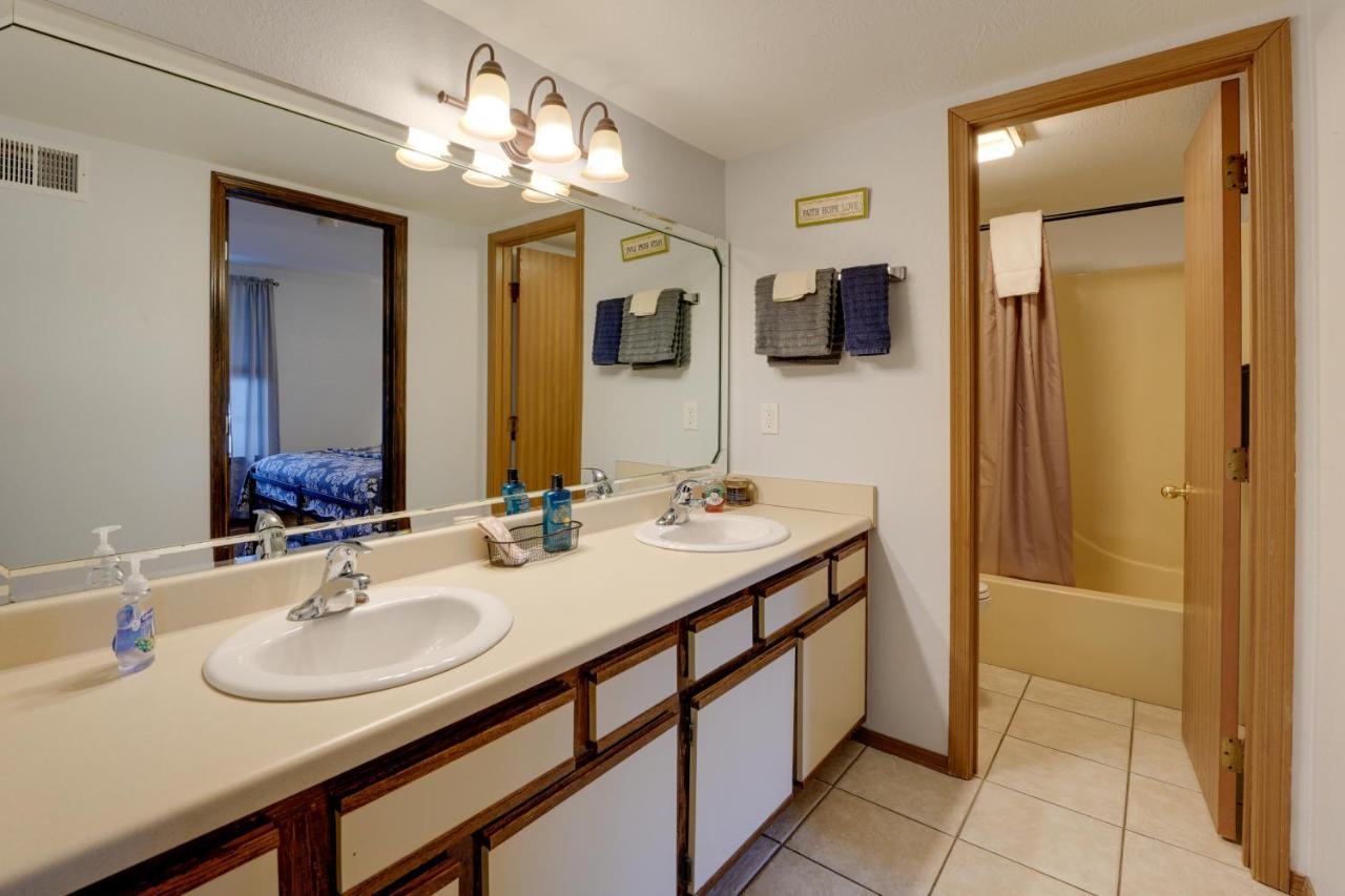 Condo With Balcony And Grill 3 Mi To Moonshine Beach! Branson Exterior foto